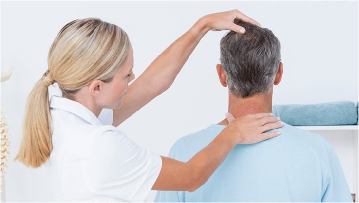 doctors specializing in treating neck pain